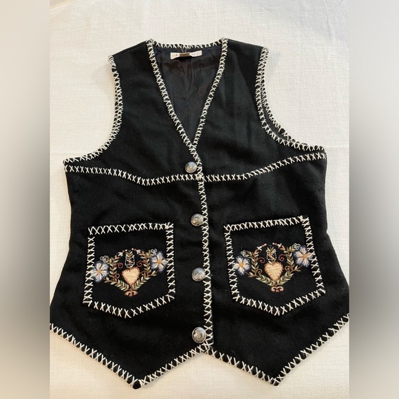 Caravan Womens Embroidered Black 100 % Wool Vest Size M New - Picture 4 of 9